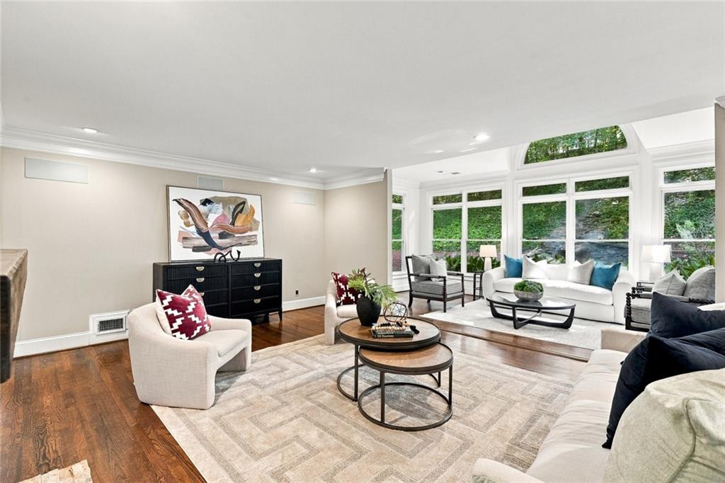 2321 Bohler Road NW