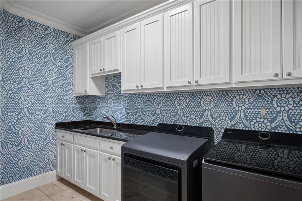 405 Kenbrook Drive
