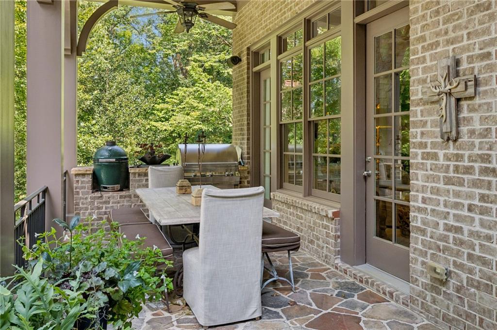 405 Kenbrook Drive