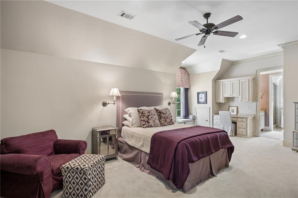 405 Kenbrook Drive