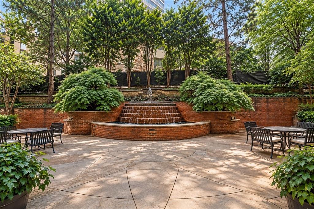 2626 Peachtree Road NW Unit 1807