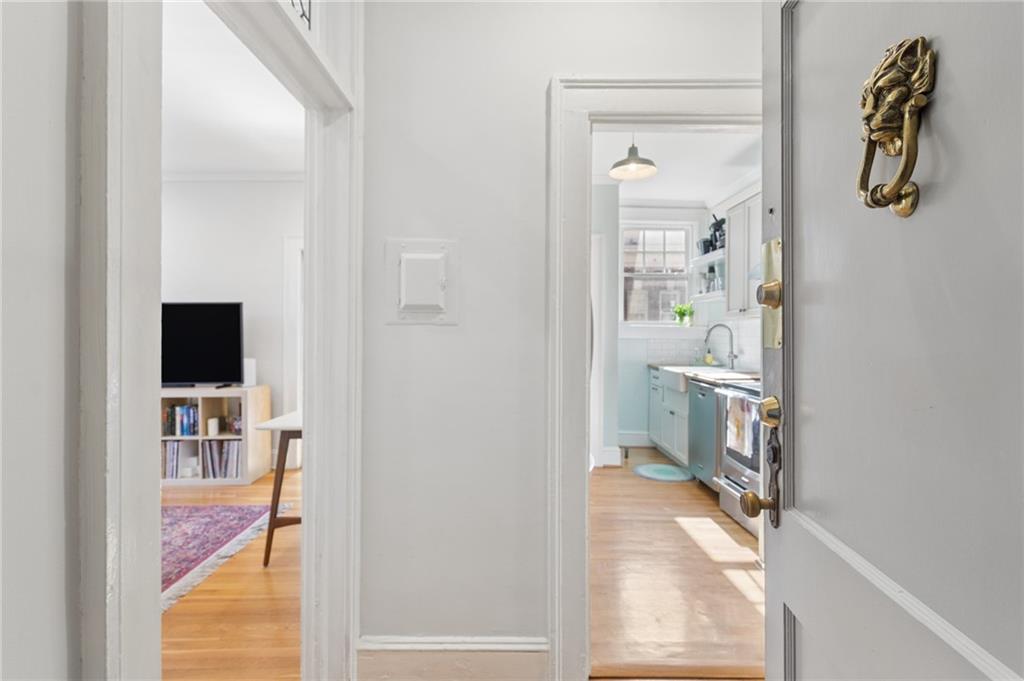 18 Collier Road NW Unit 9