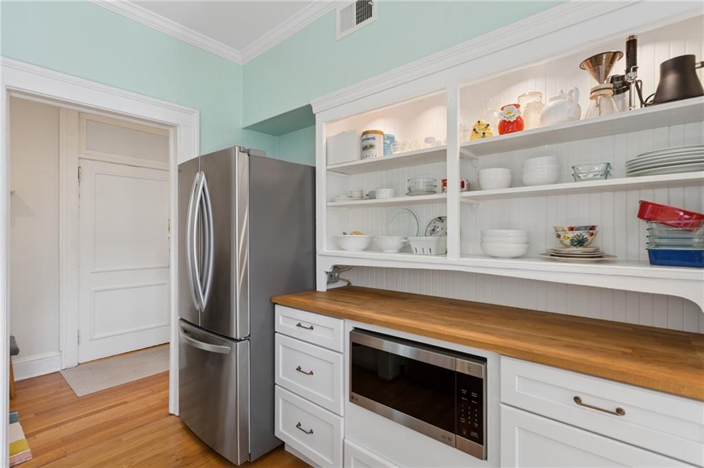 18 Collier Road NW Unit 9