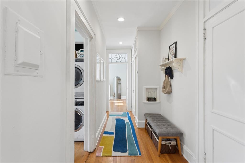 18 Collier Road NW Unit 9