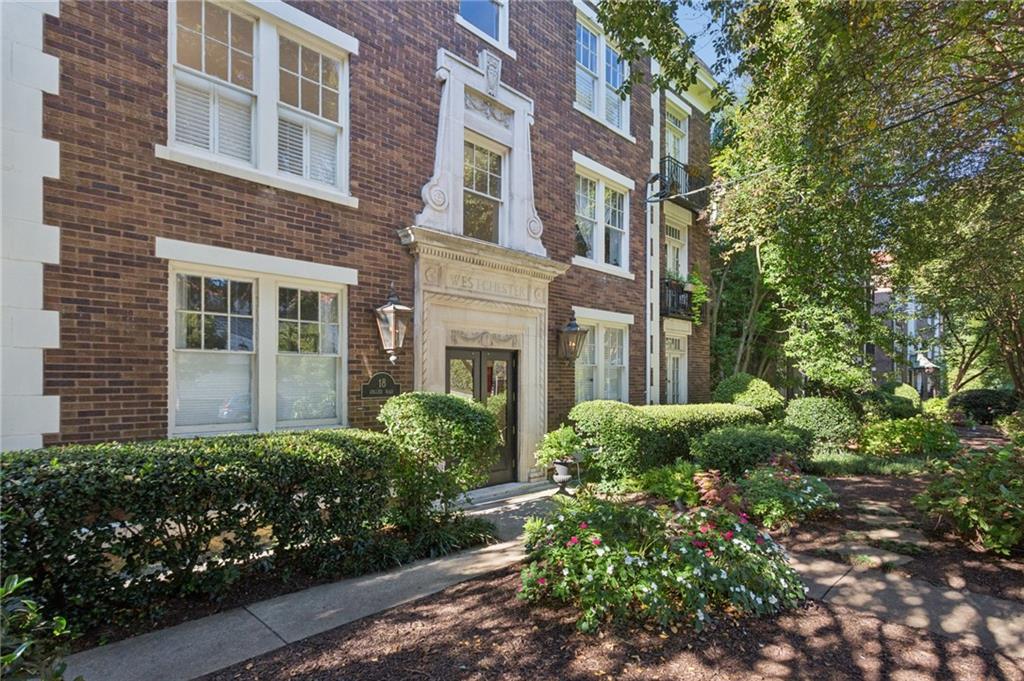 18 Collier Road NW Unit 9