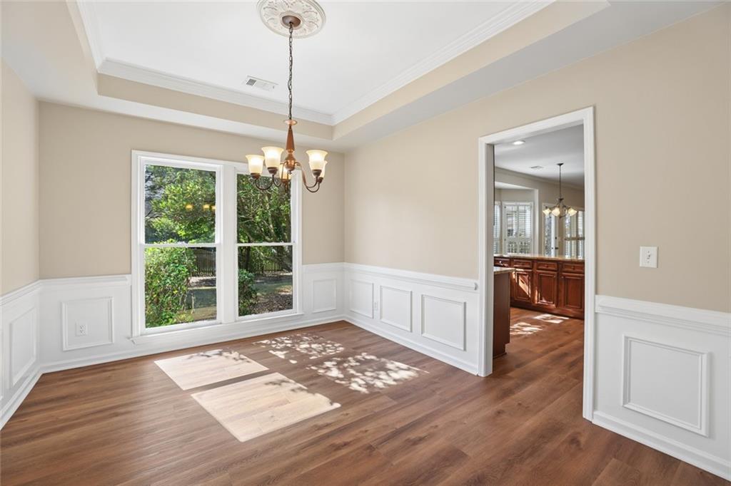 3325 Evonvale Glen