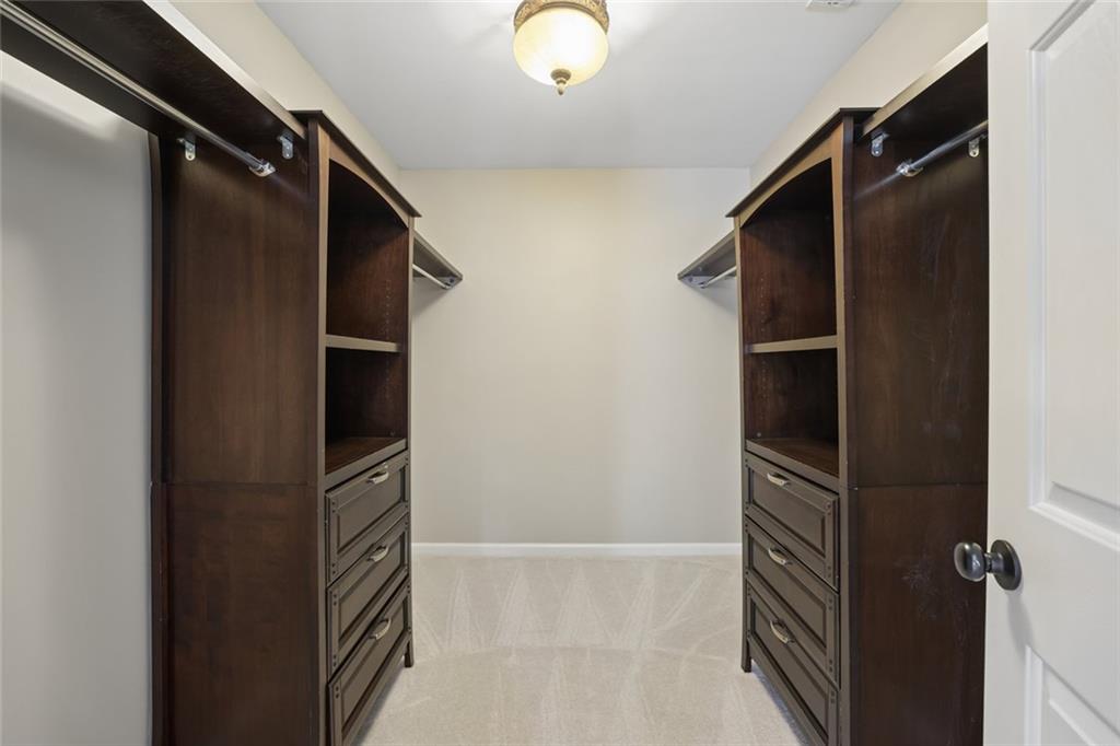 3325 Evonvale Glen