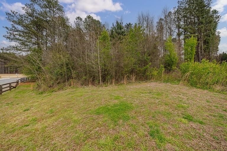 13585 Arnold Mill Rd Road