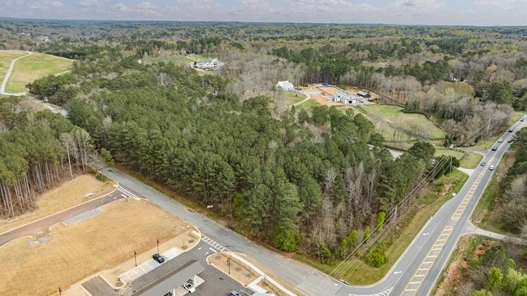 13585 Arnold Mill Rd Road