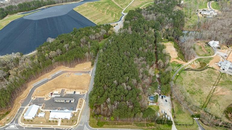 13585 Arnold Mill Rd Road