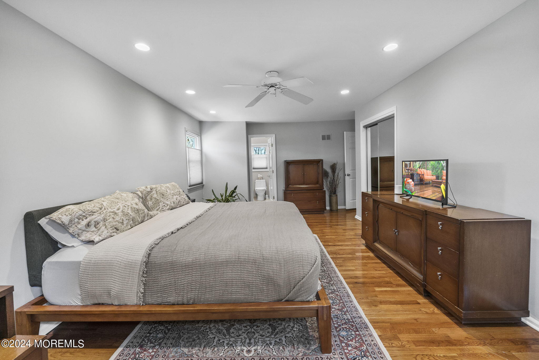 1 Holly Hill Road