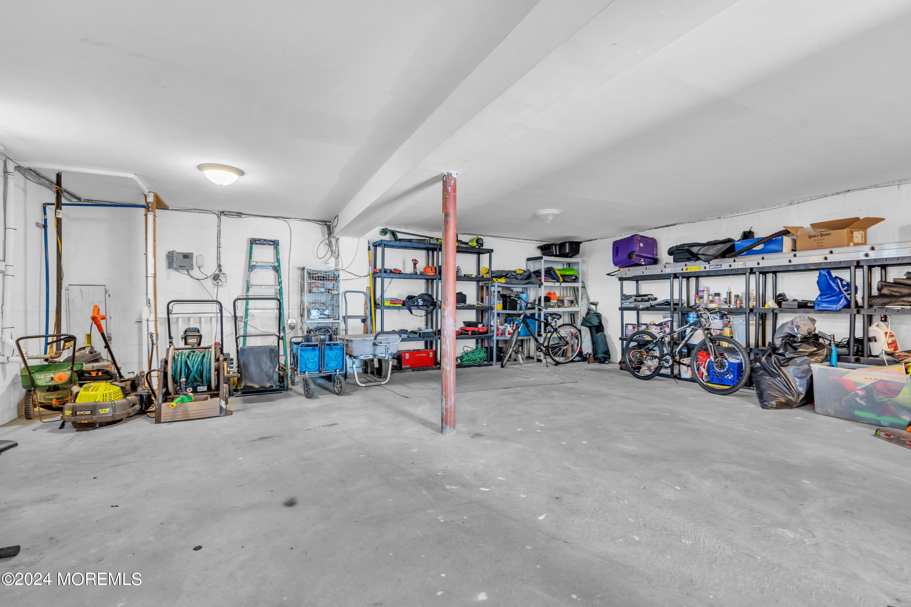 30 Seabreeze Way
