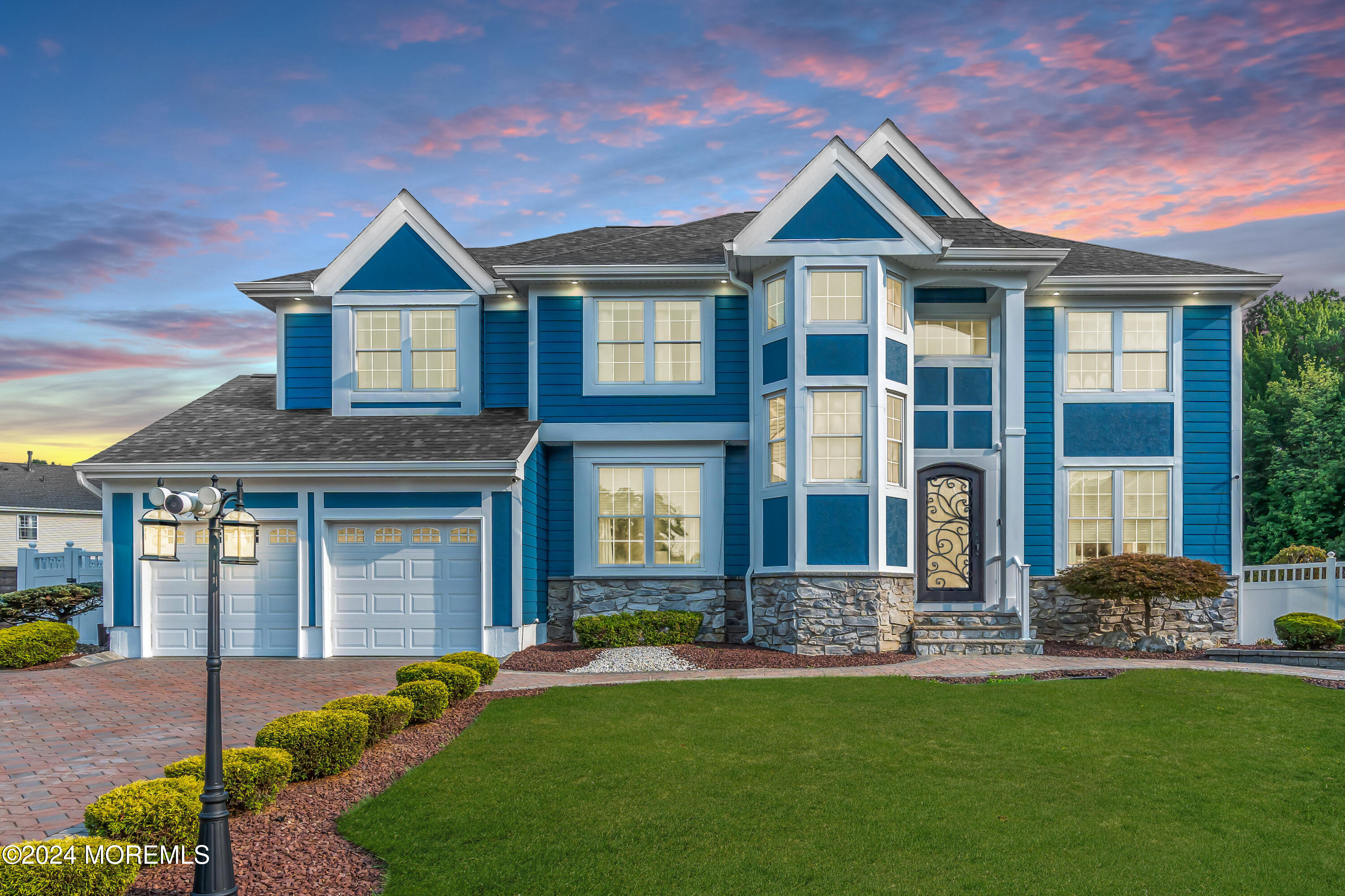 22 Reddington Drive