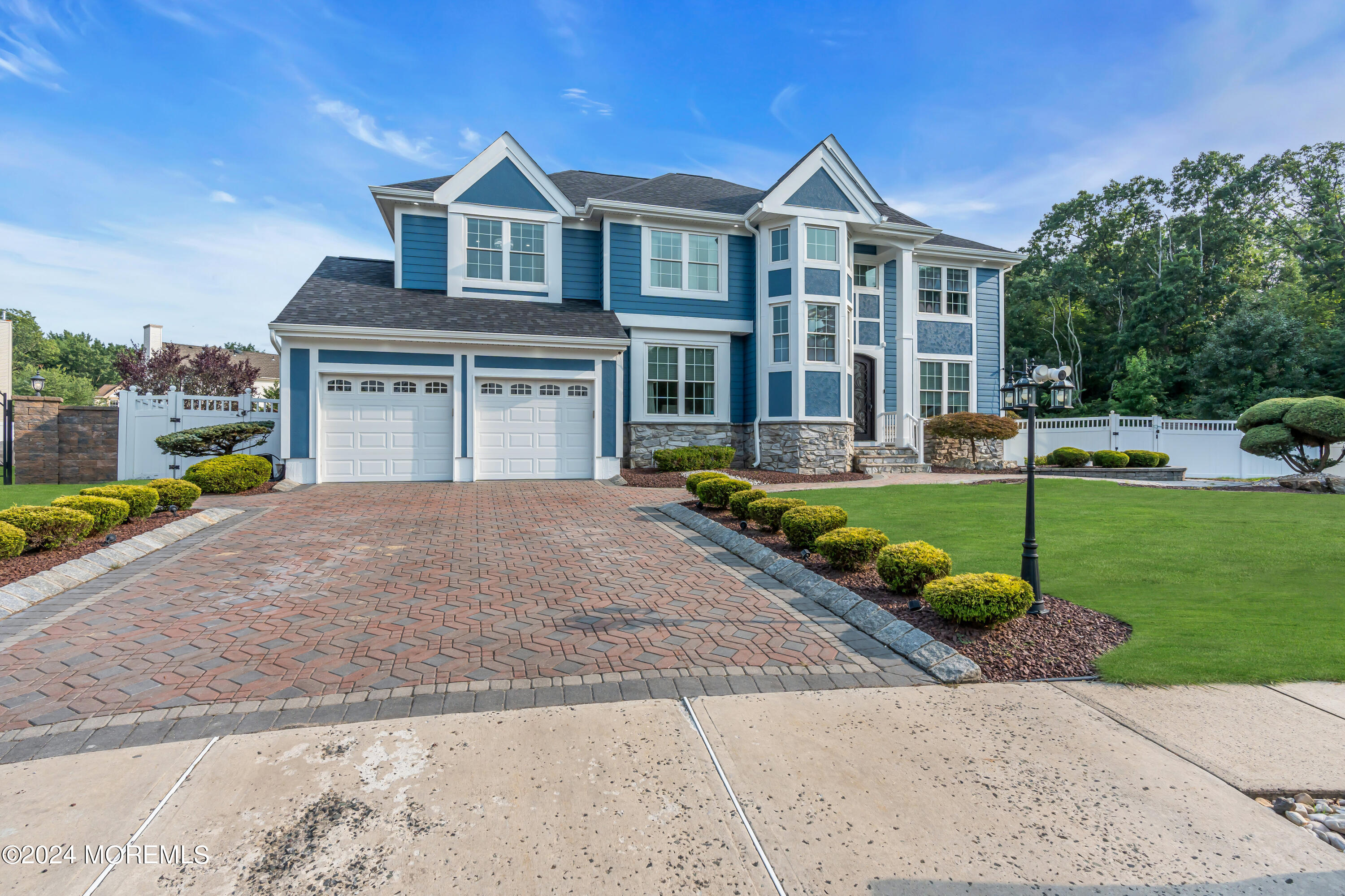 22 Reddington Drive