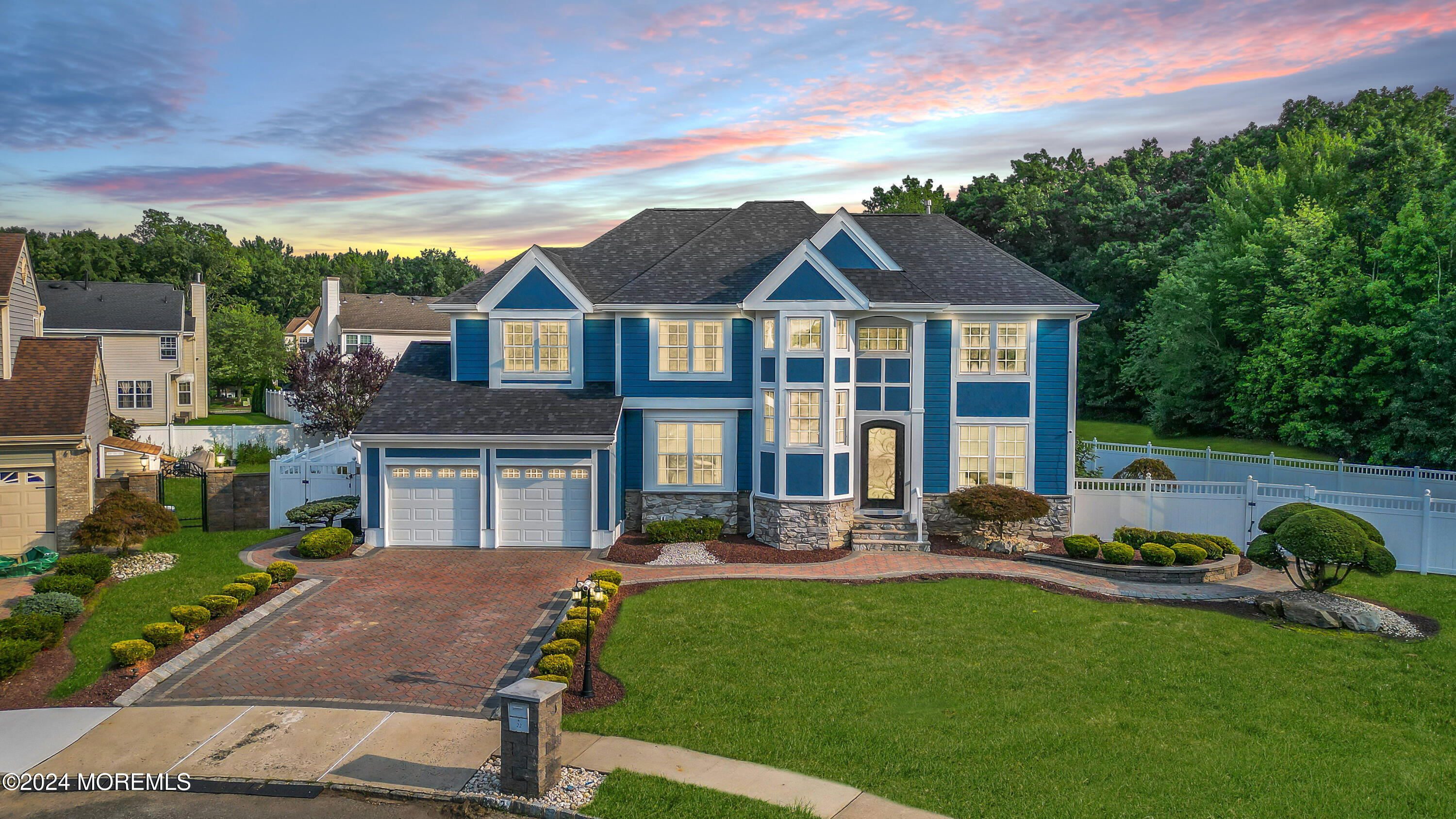 22 Reddington Drive