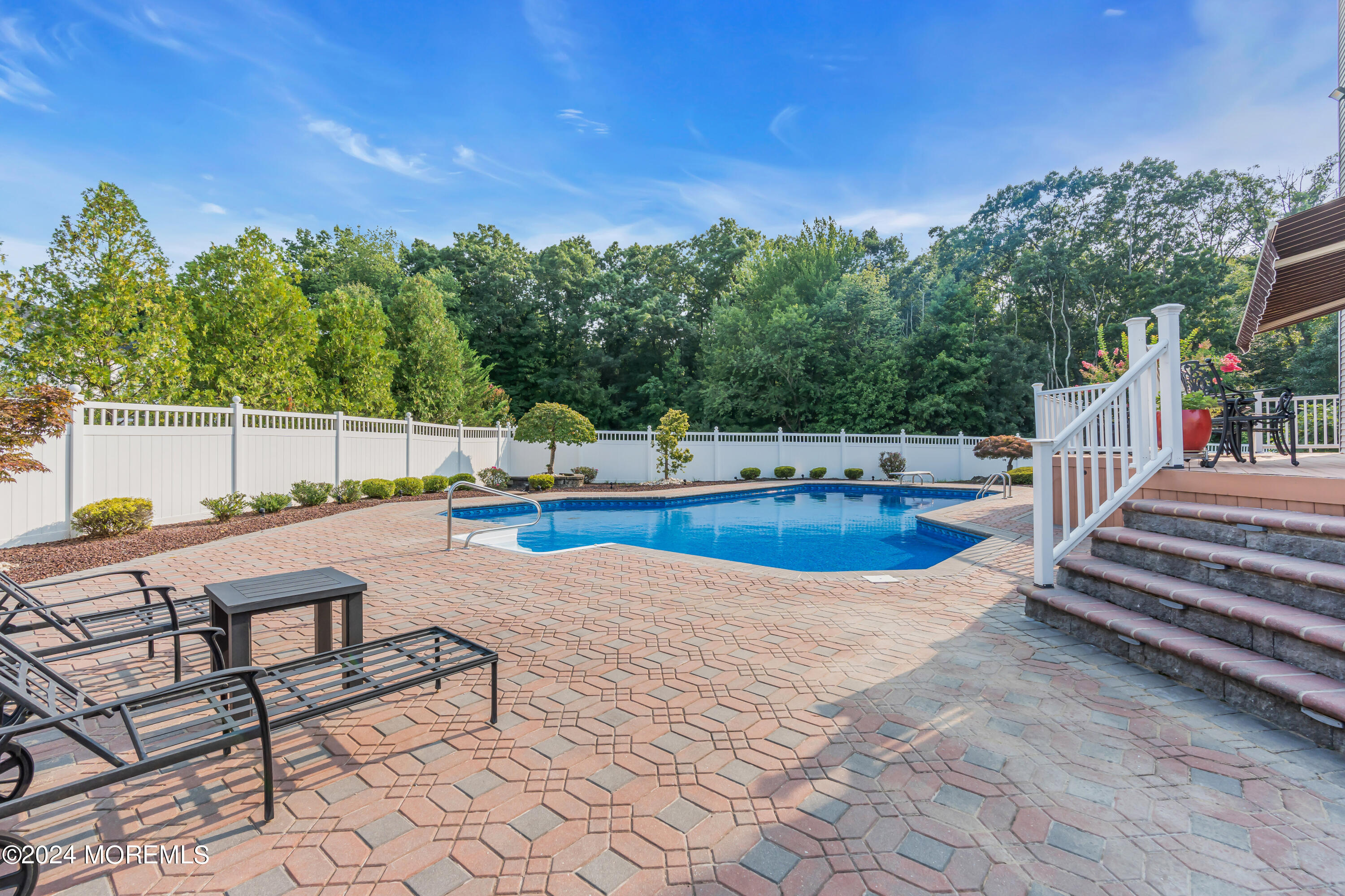 22 Reddington Drive