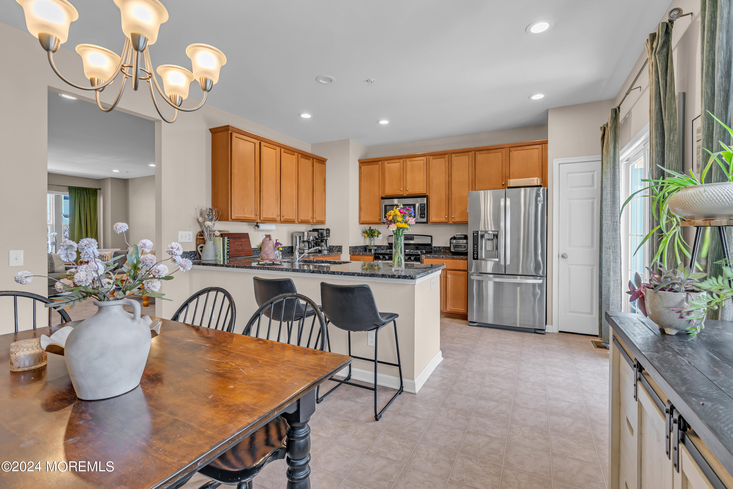 131 Beacon Lane, 602