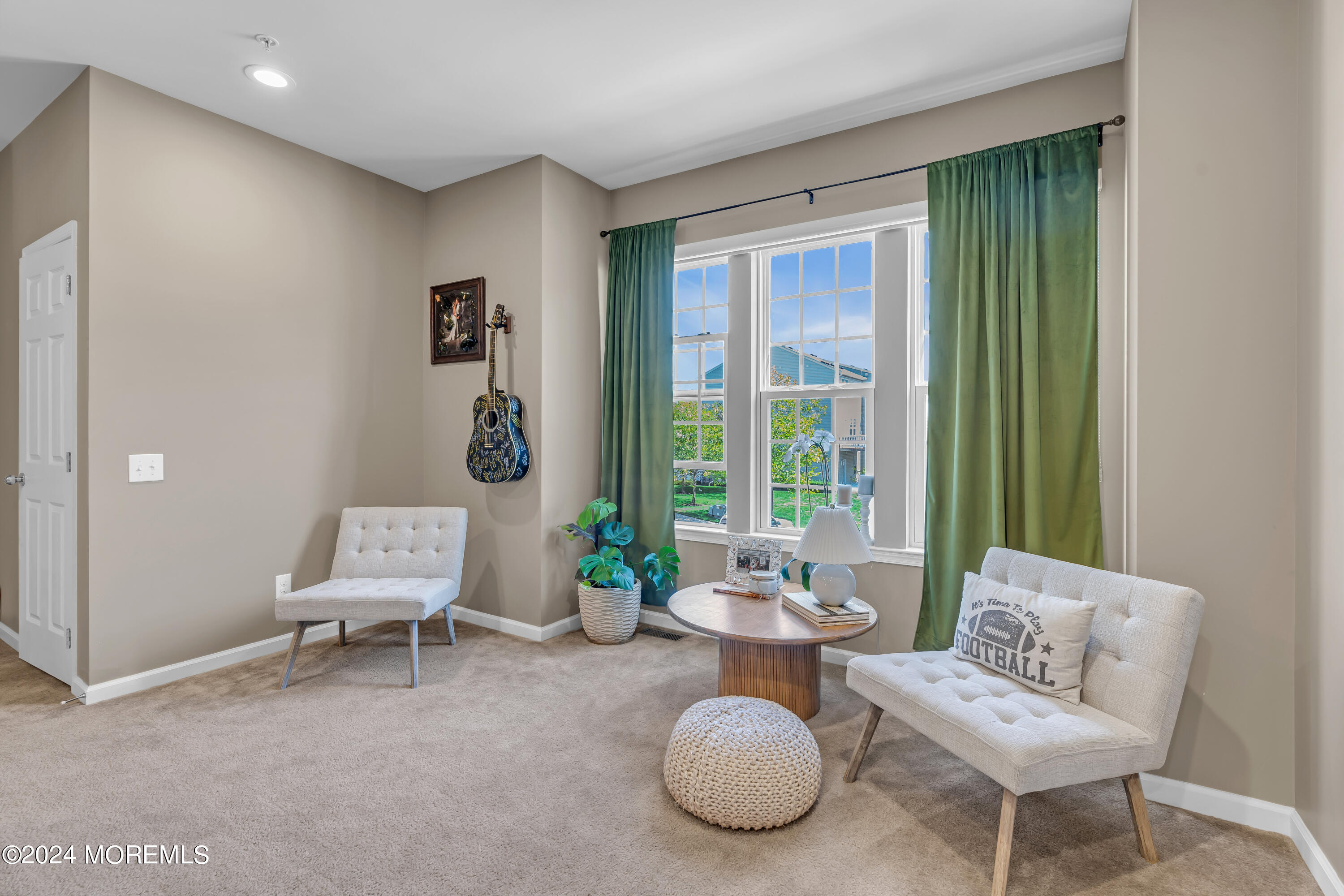 131 Beacon Lane, 602