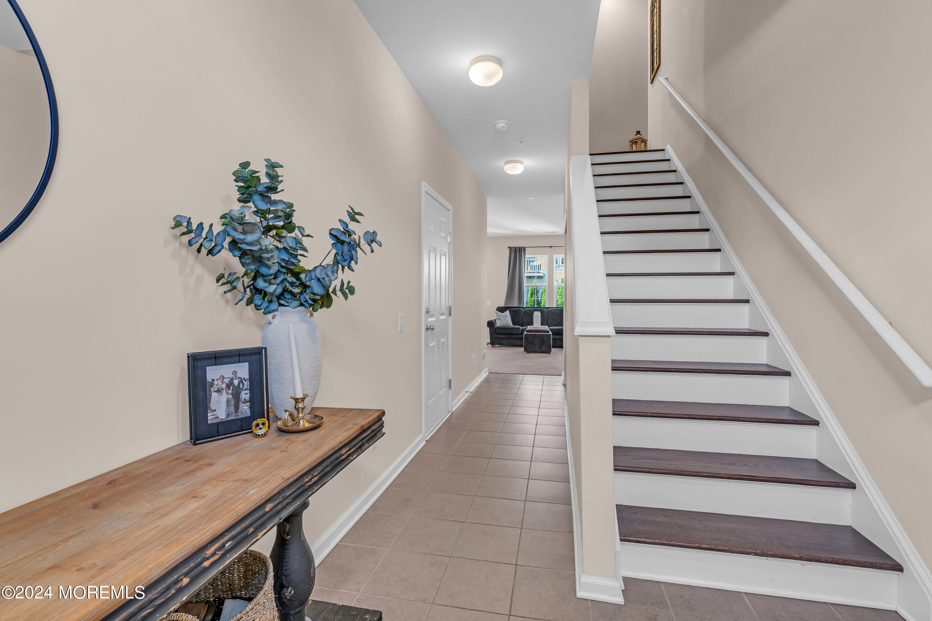 131 Beacon Lane, 602