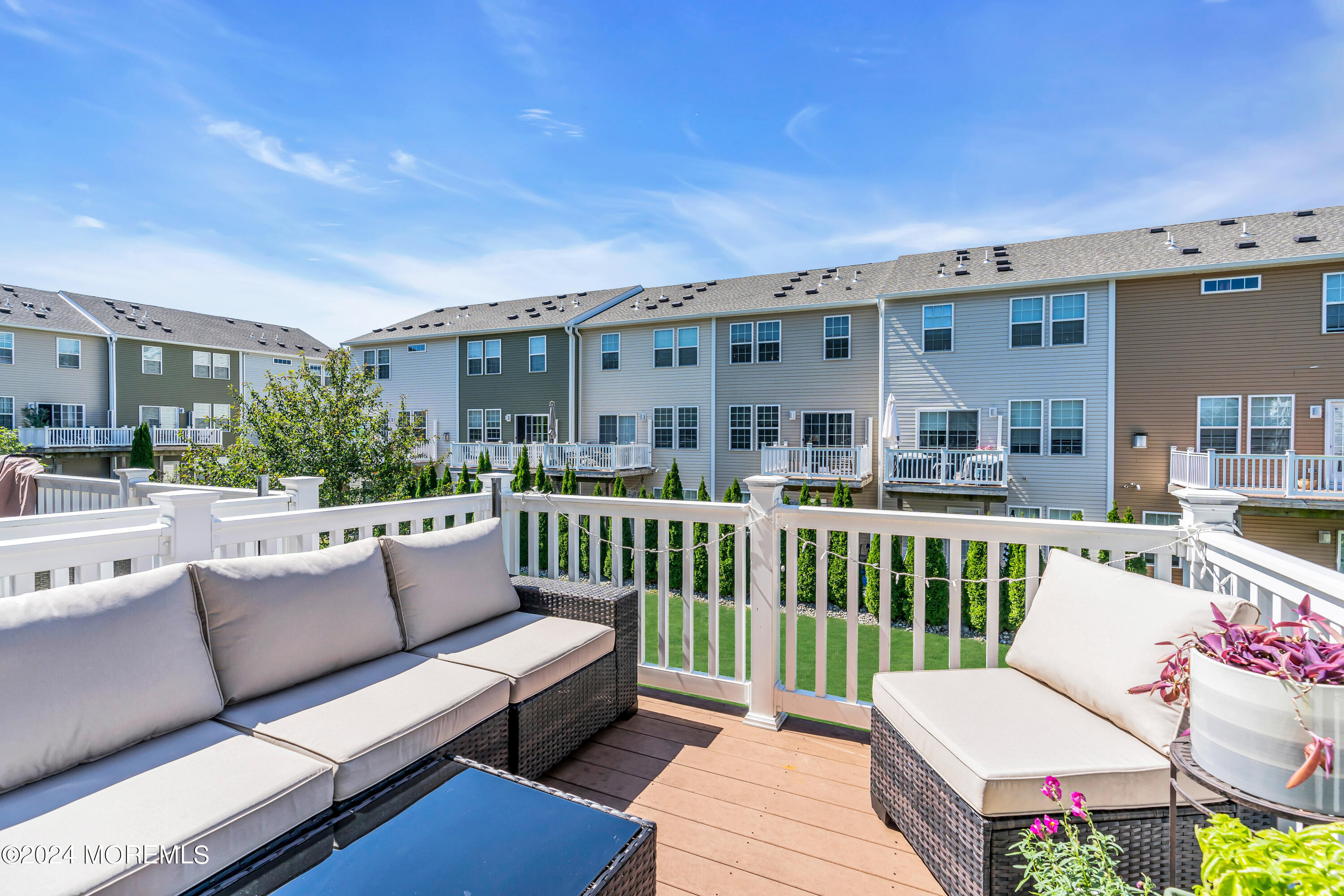 131 Beacon Lane, 602