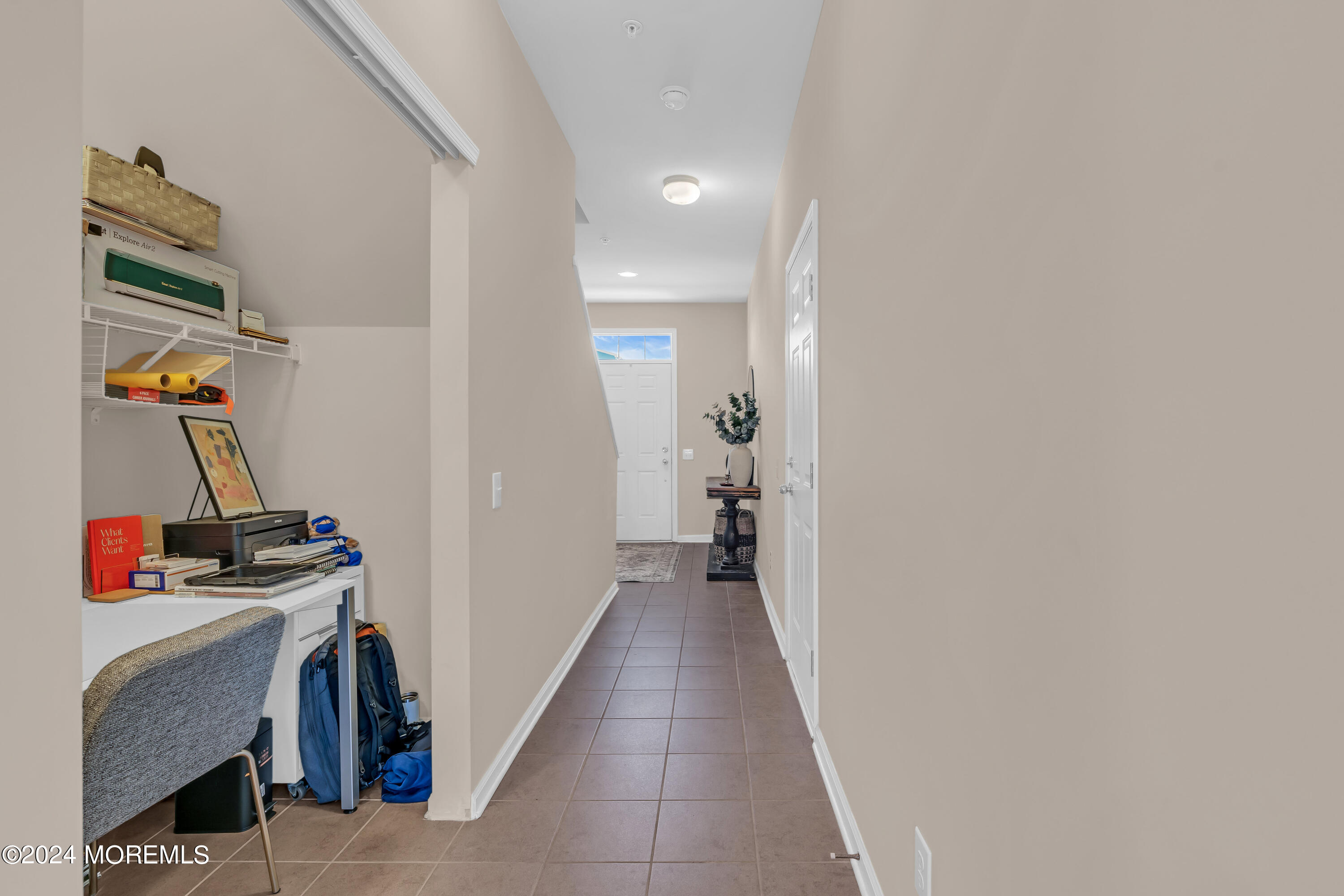 131 Beacon Lane, 602