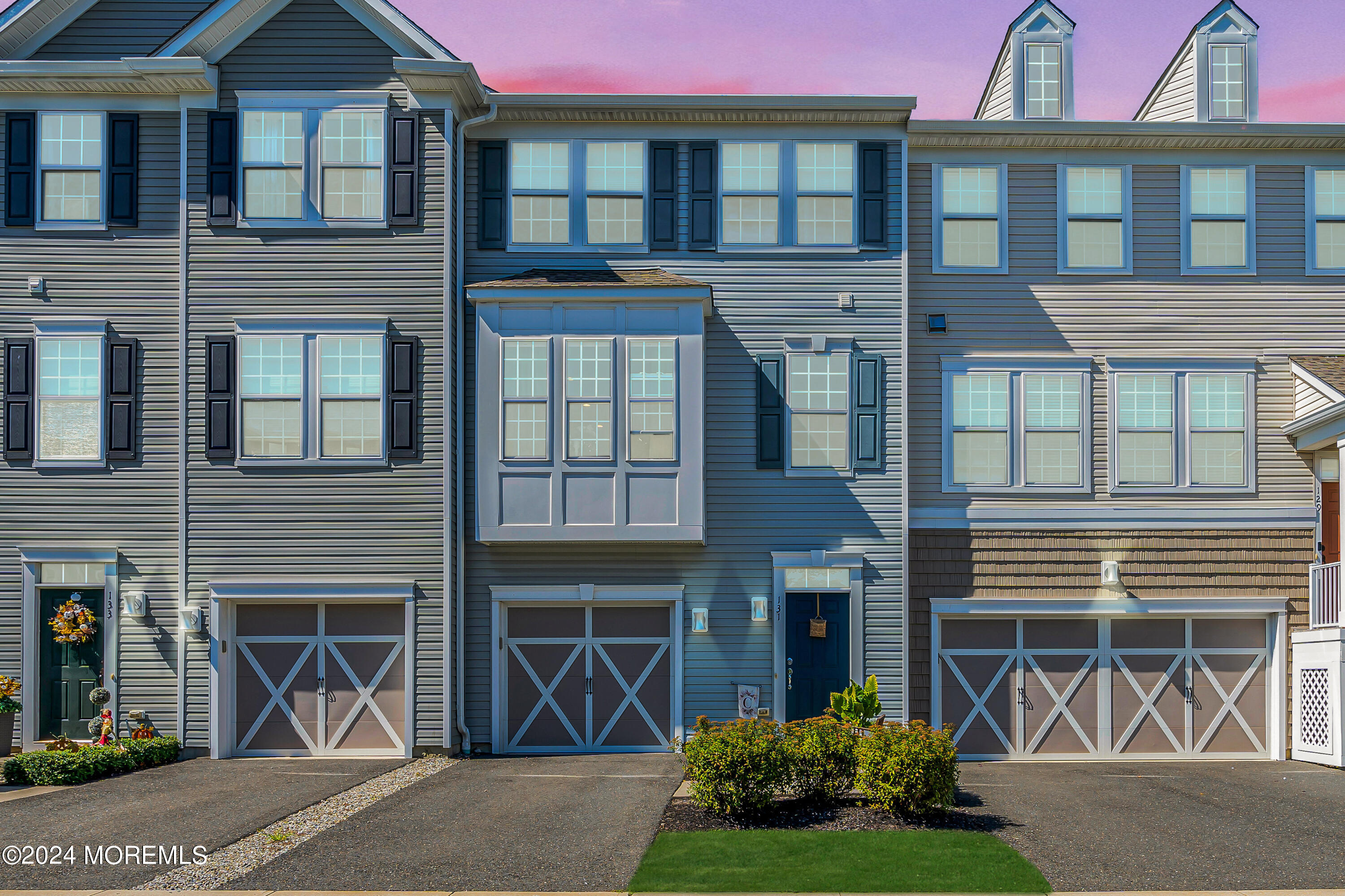 131 Beacon Lane, 602