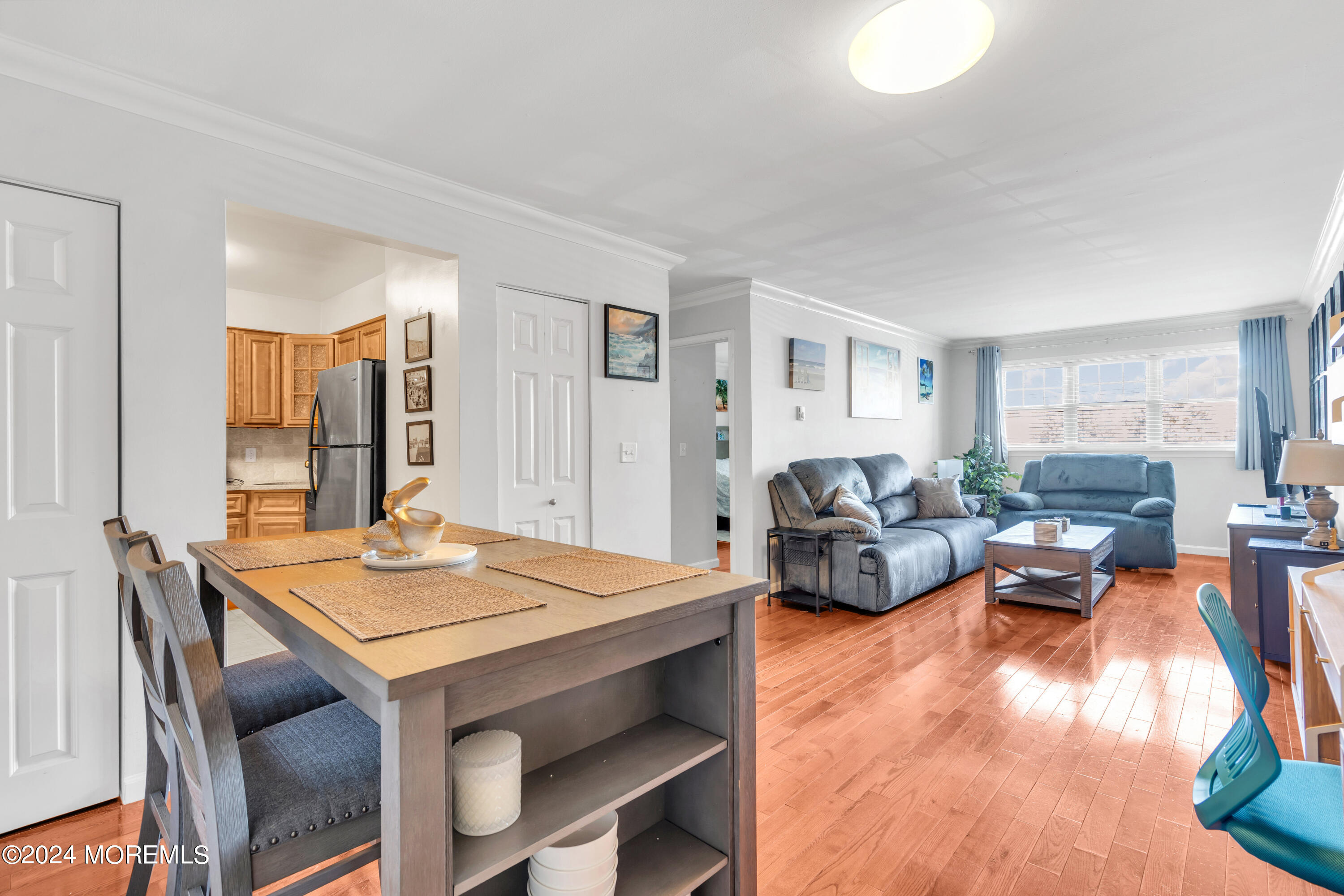 304 4th Avenue 211