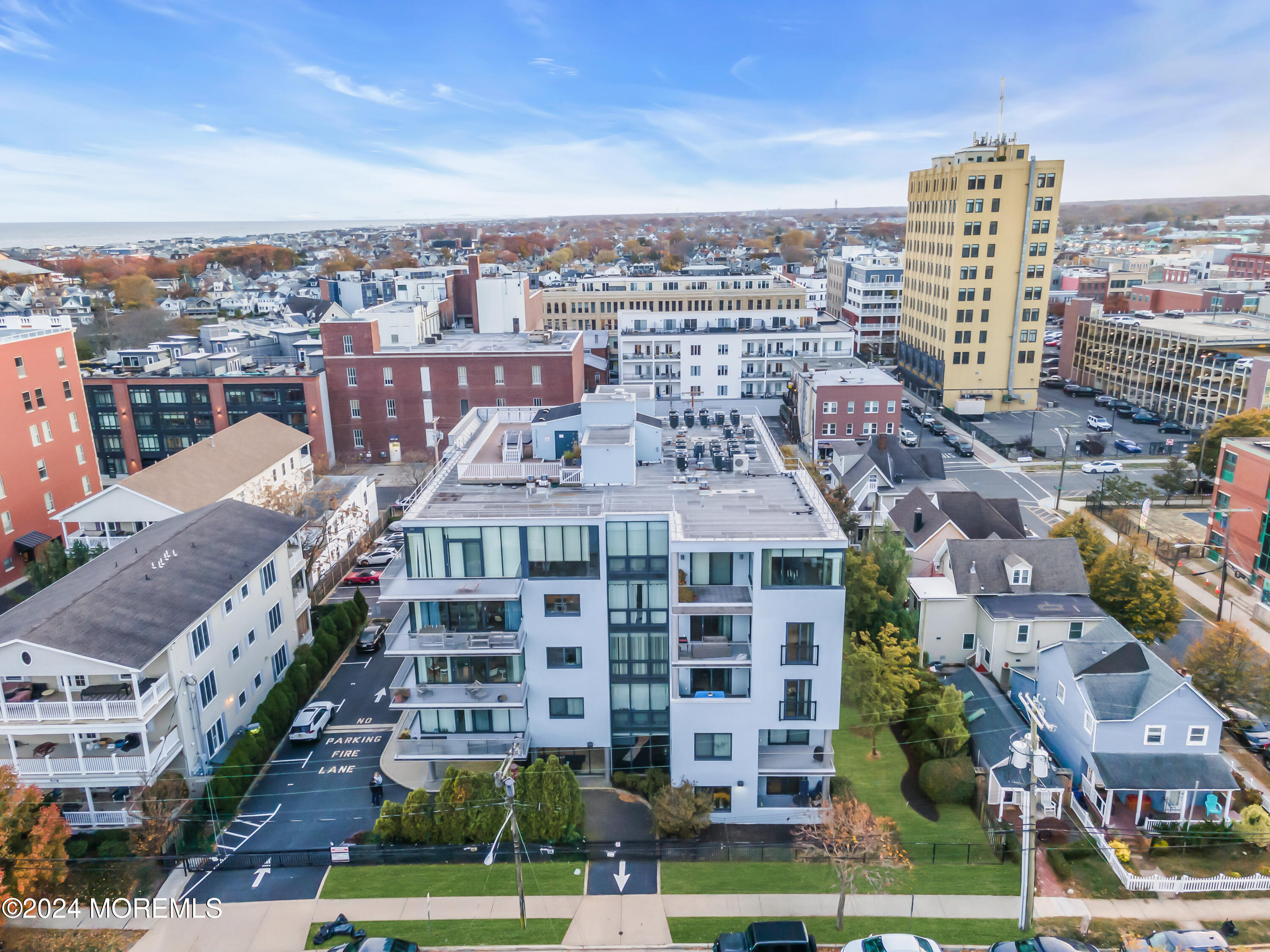 510 Monroe Avenue, 303