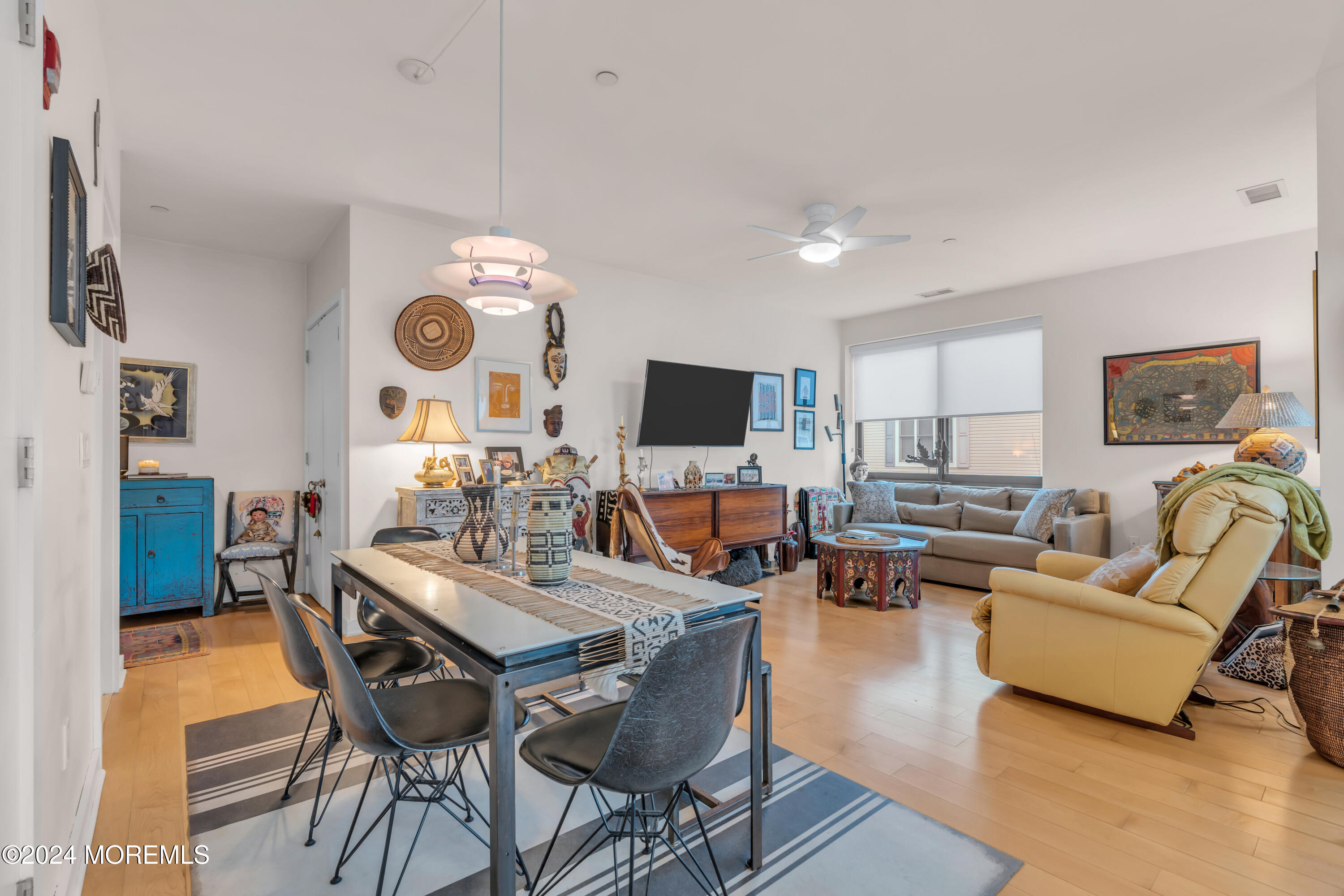 510 Monroe Avenue, 303