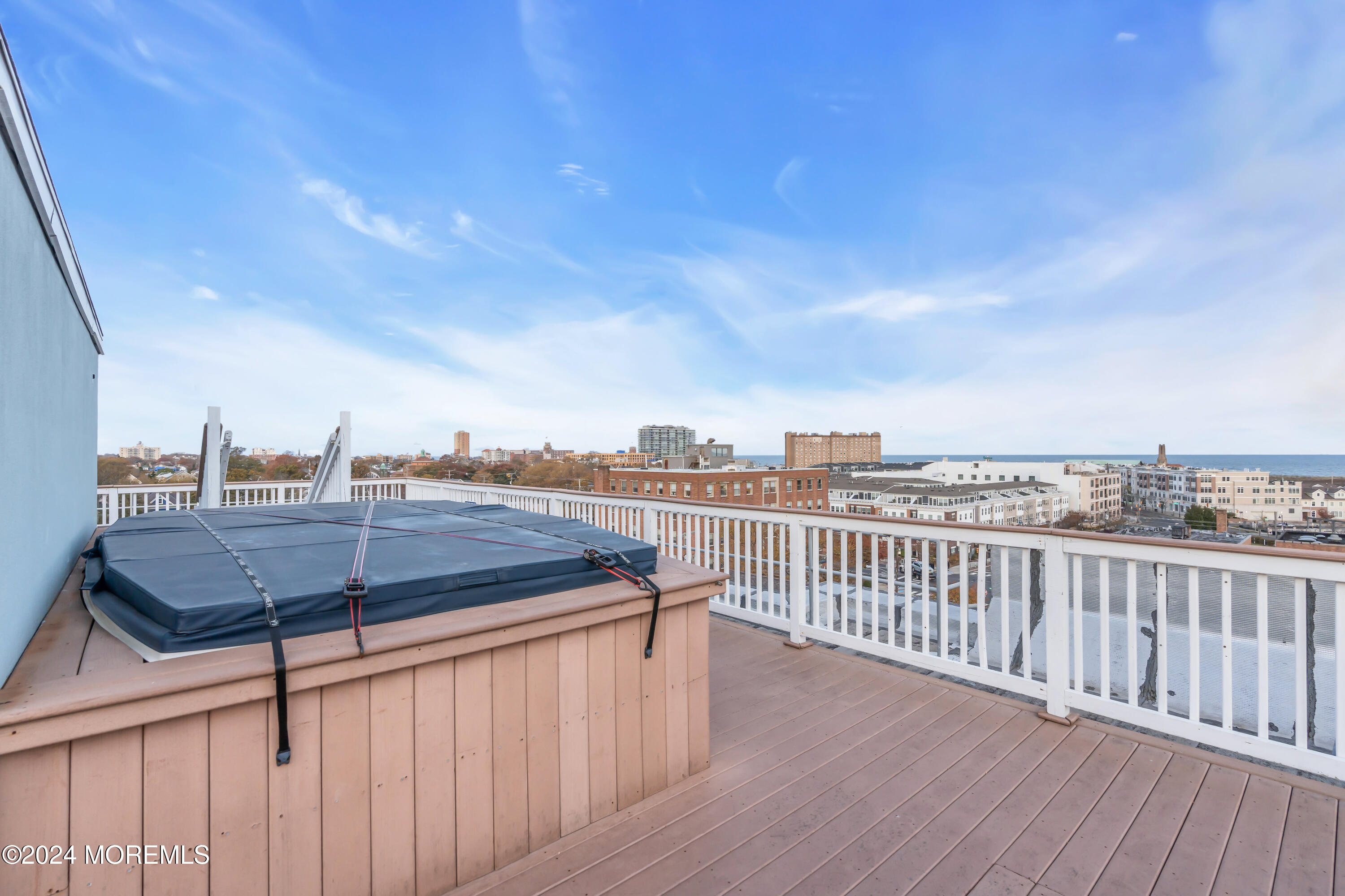510 Monroe Avenue, 303