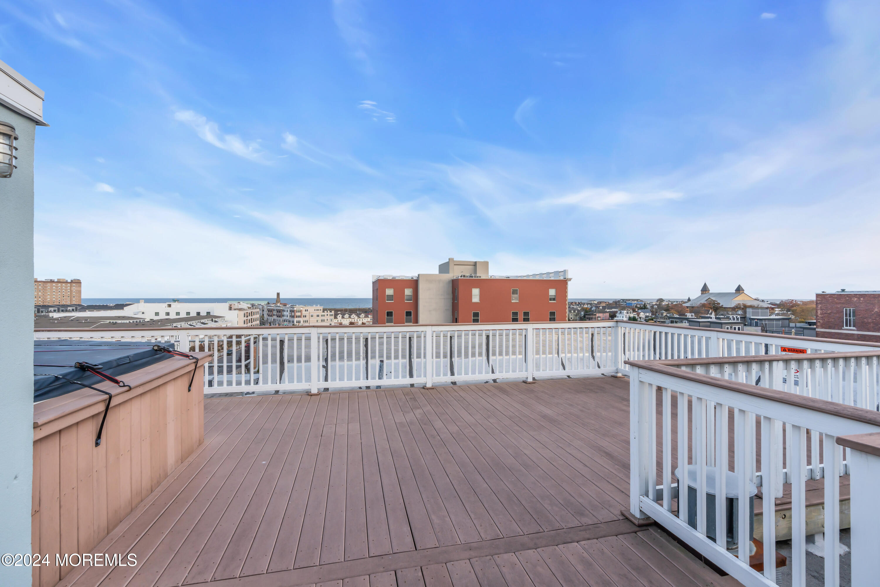 510 Monroe Avenue, 303