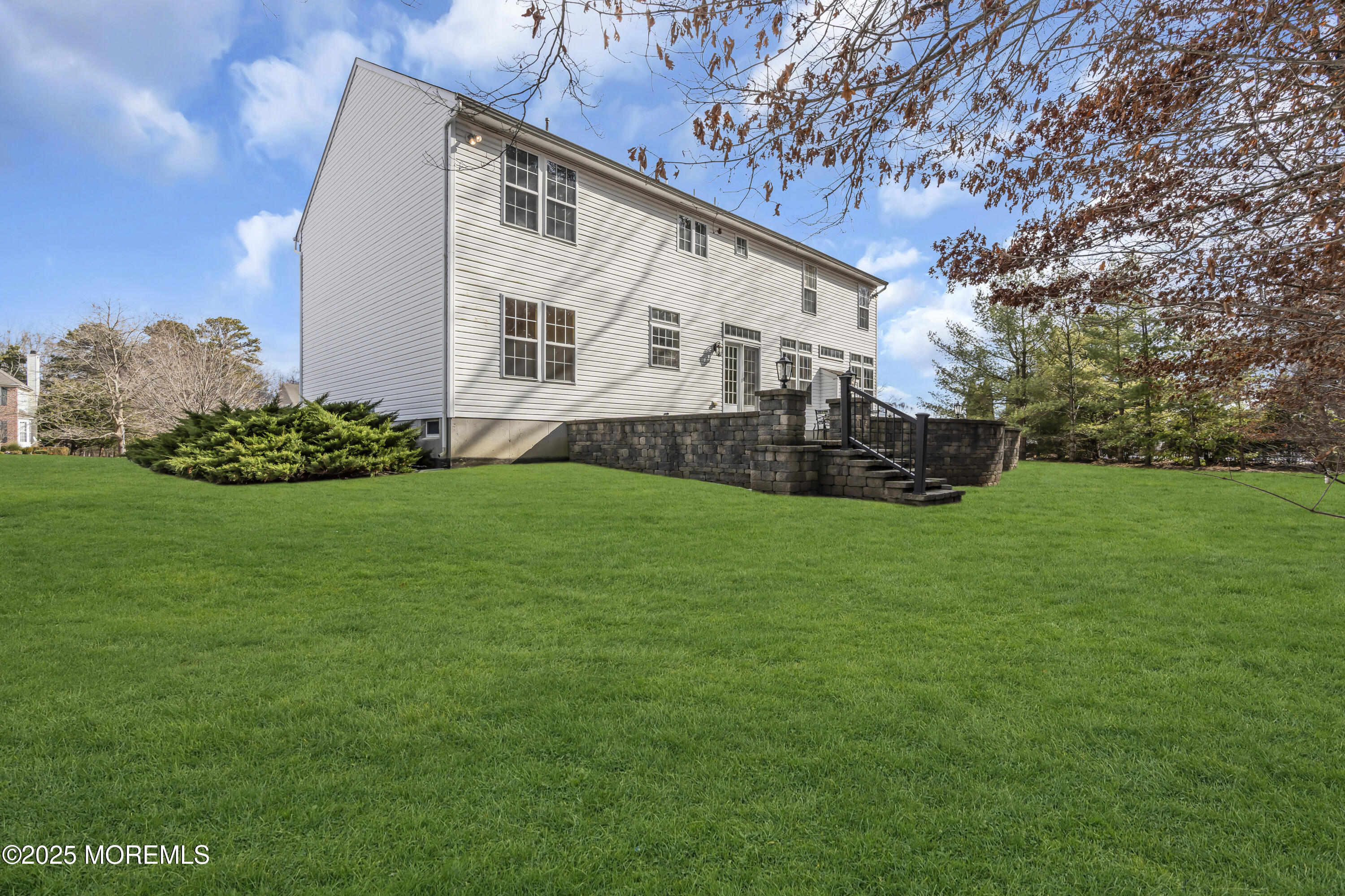 11 Jefferson Court
