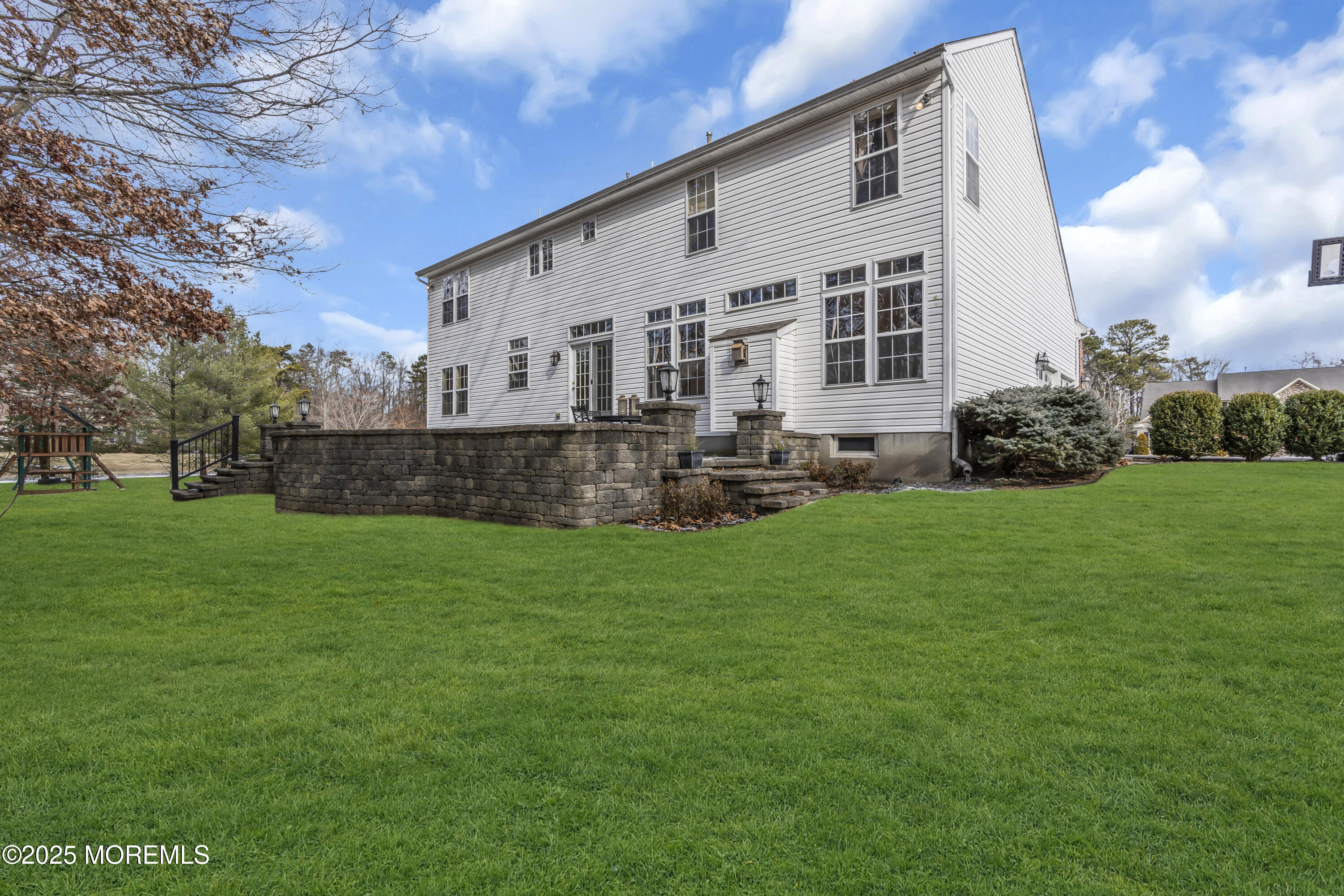 11 Jefferson Court
