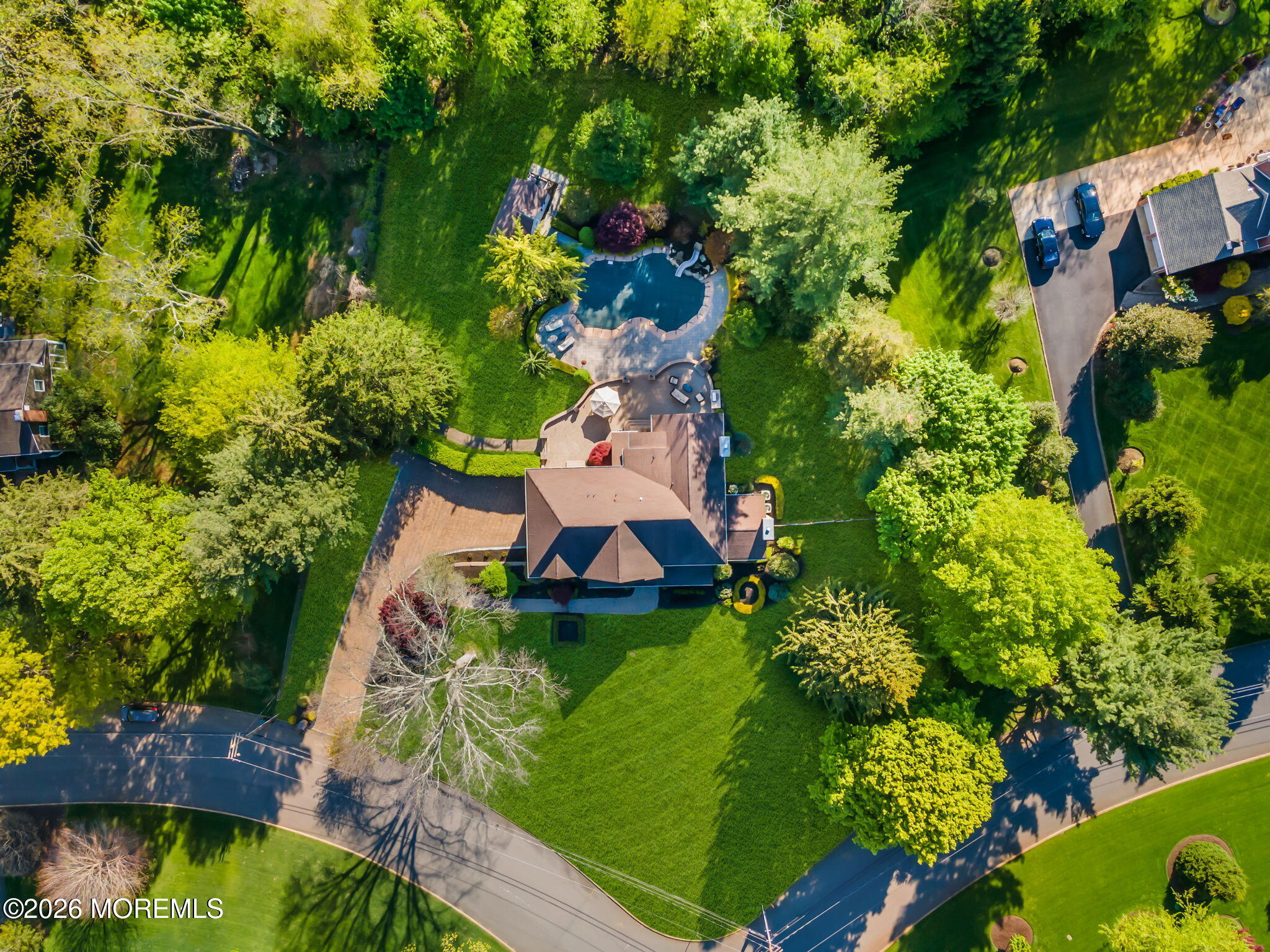 16 Woodhollow Road