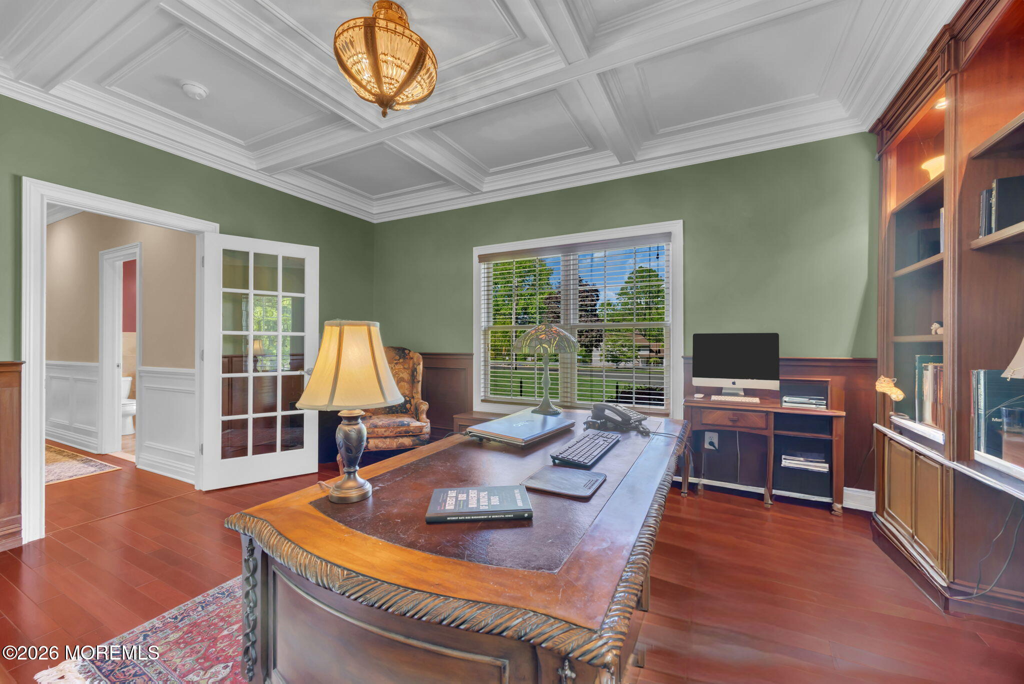 16 Woodhollow Road
