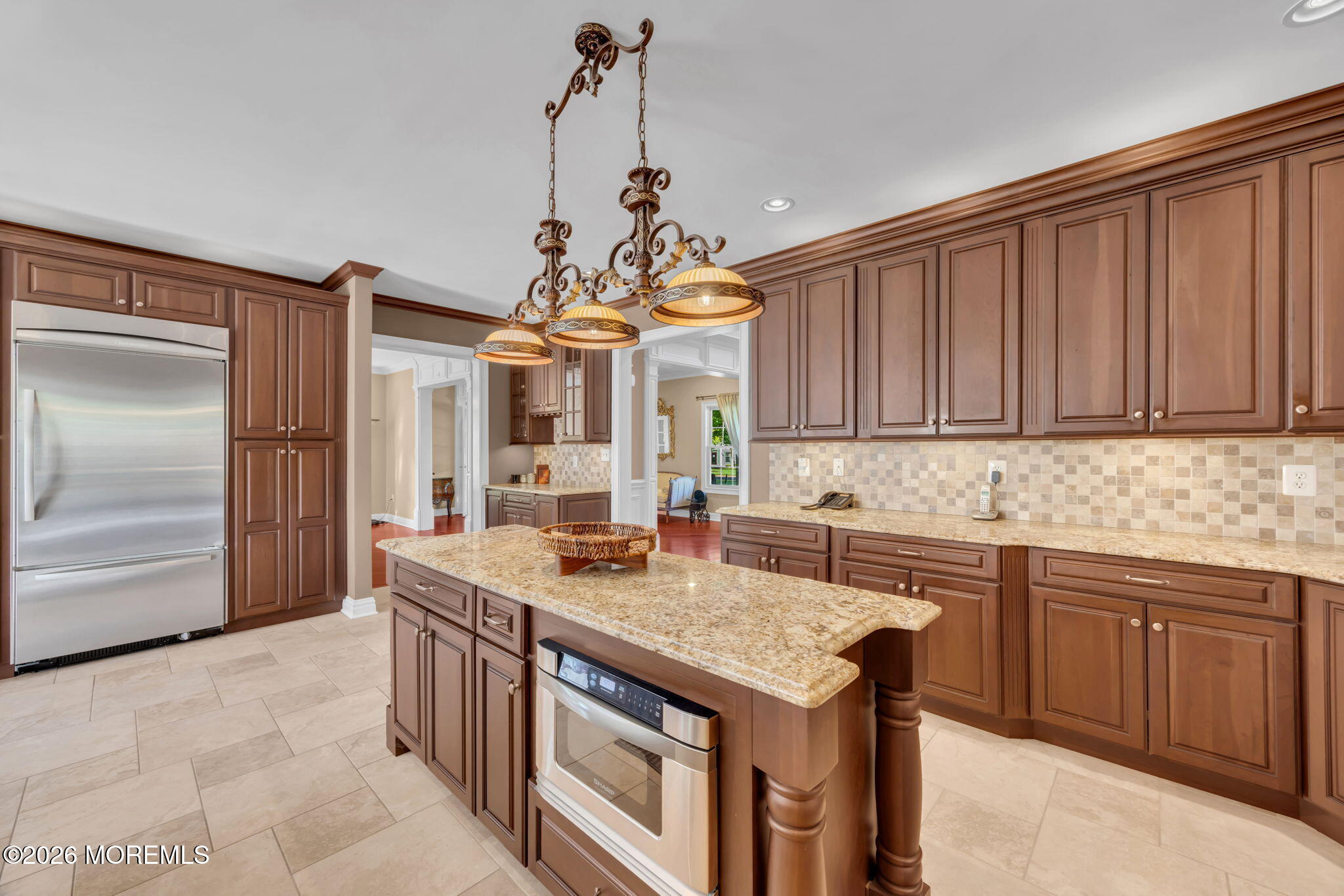 16 Woodhollow Road