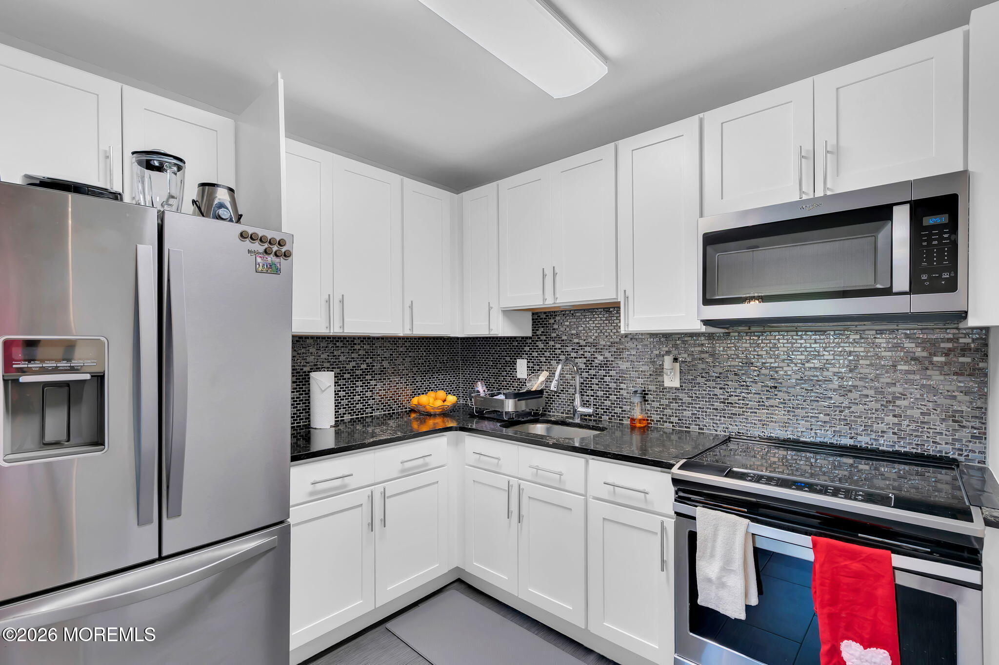 735 Greens Avenue 20B