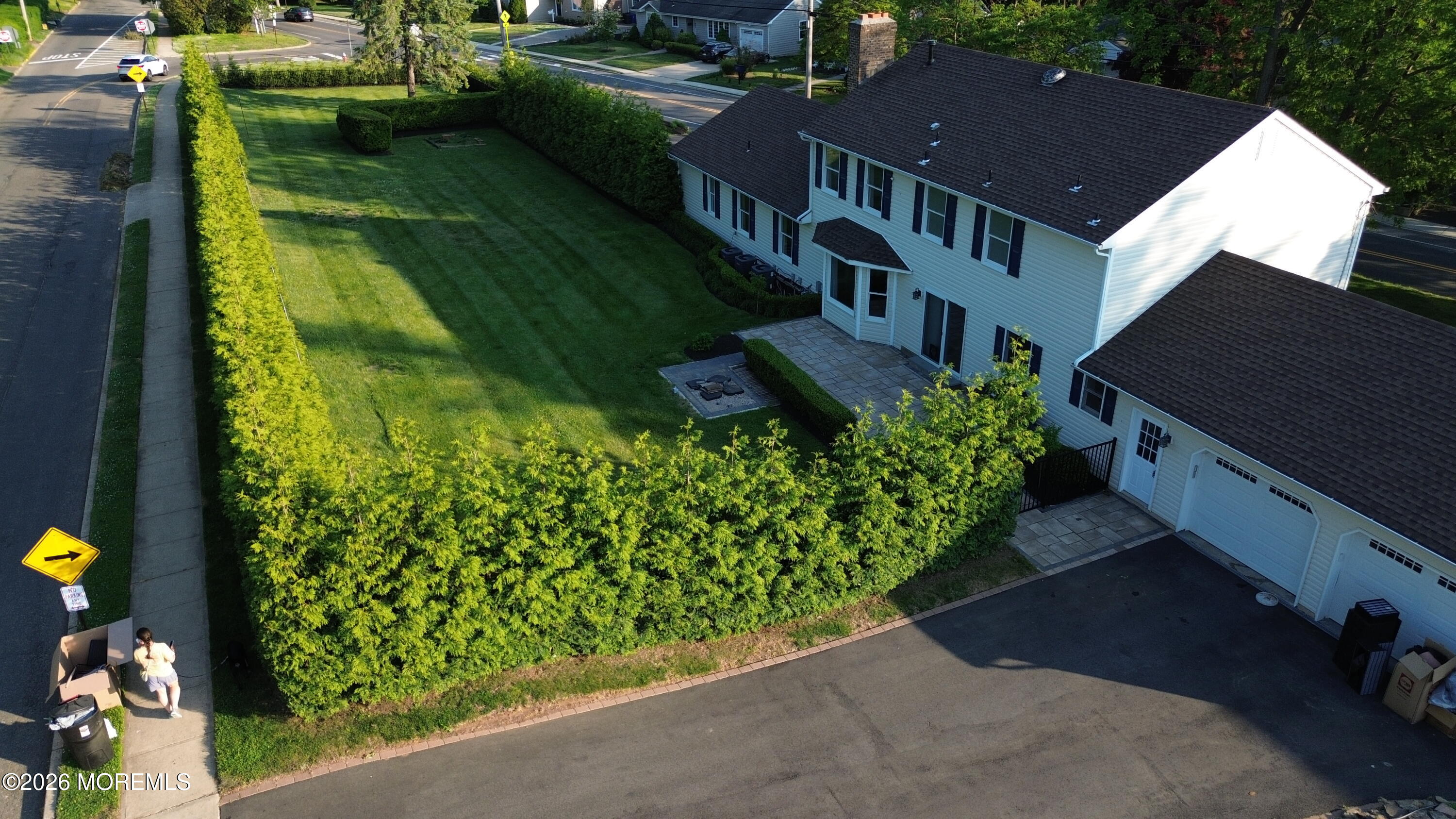 220 Branch Avenue