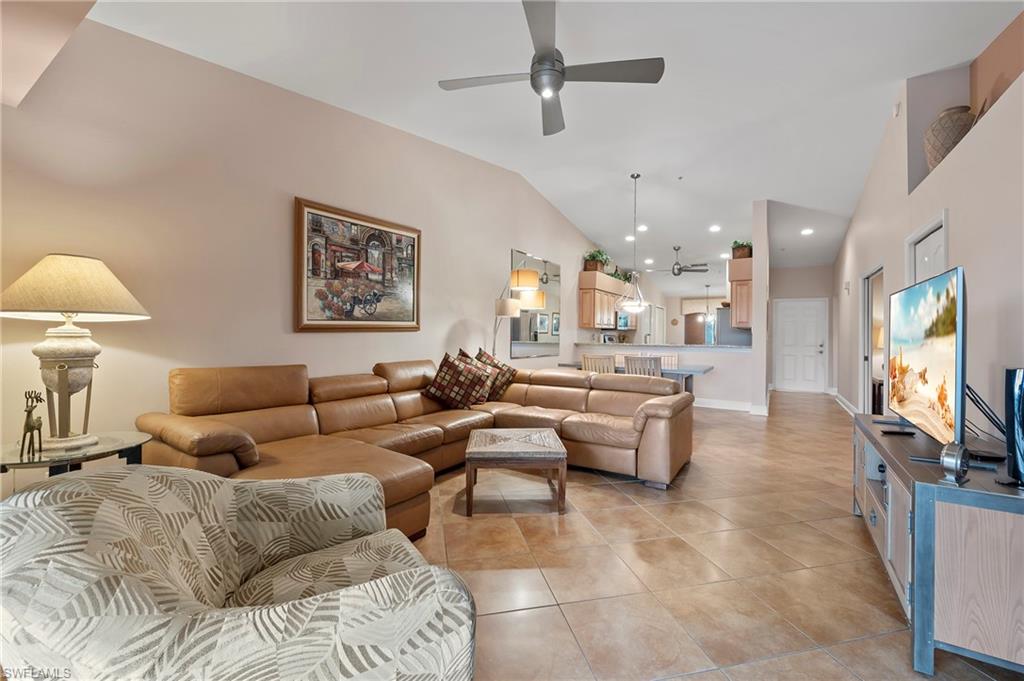 26931 Clarkston DR # 203