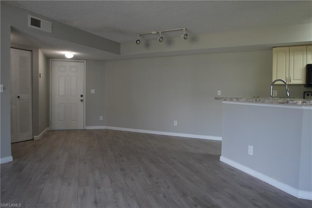 13615 Eagle Ridge DR # 1611