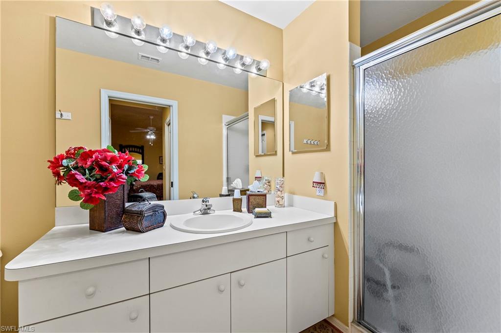 9350 Highland Woods BLVD # 4106