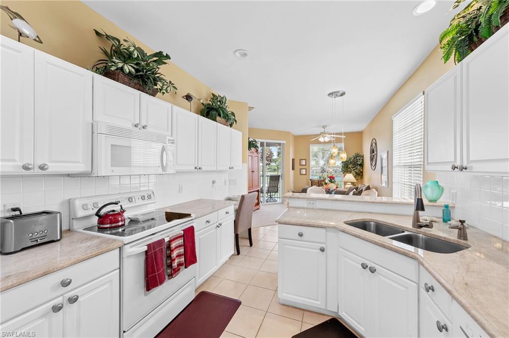 23600 Wisteria Pointe DR 901