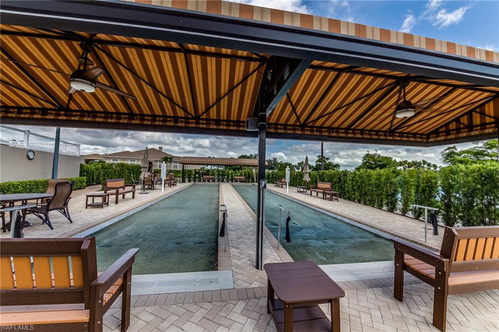 23600 Wisteria Pointe DR 901