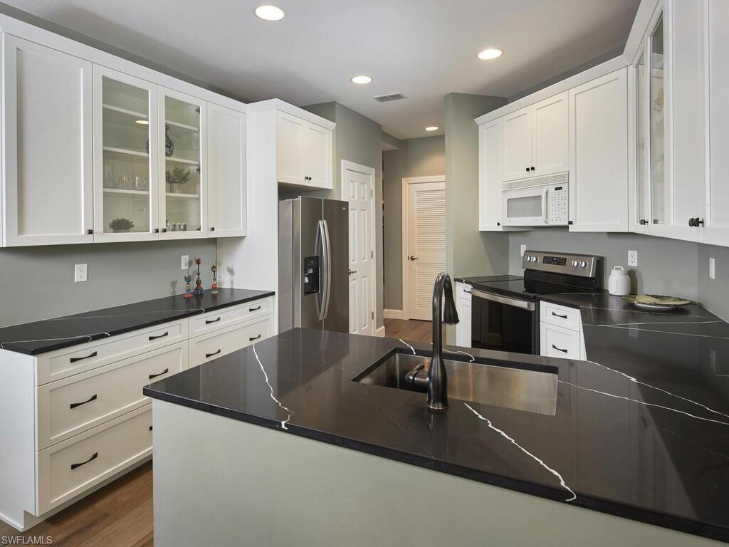 26995 Wyndhurst CT 101