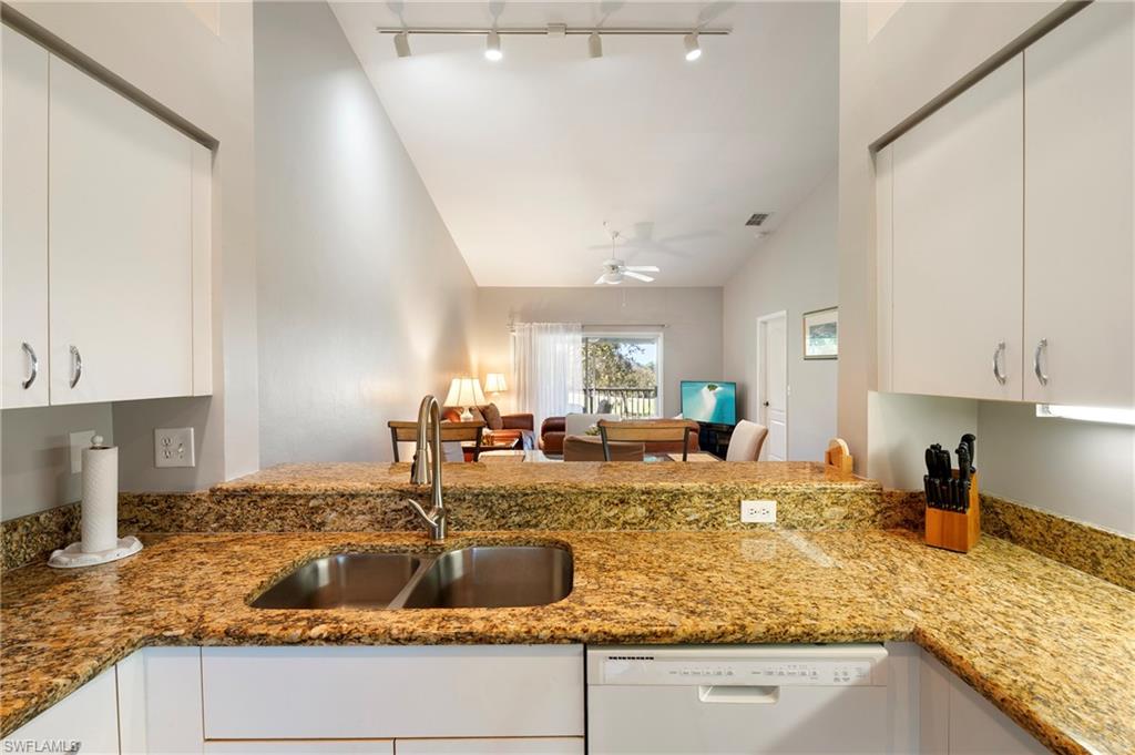 9300 Highland Woods BLVD # 3305