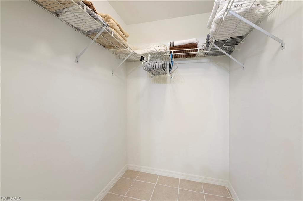 9300 Highland Woods BLVD # 3305