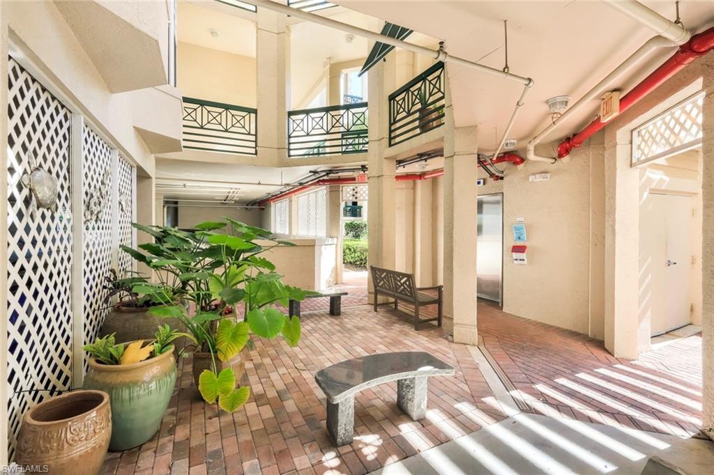 25161 Sandpiper Greens CT # 203