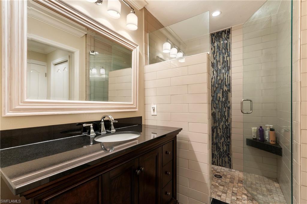 9500 Highland Woods BLVD # 105