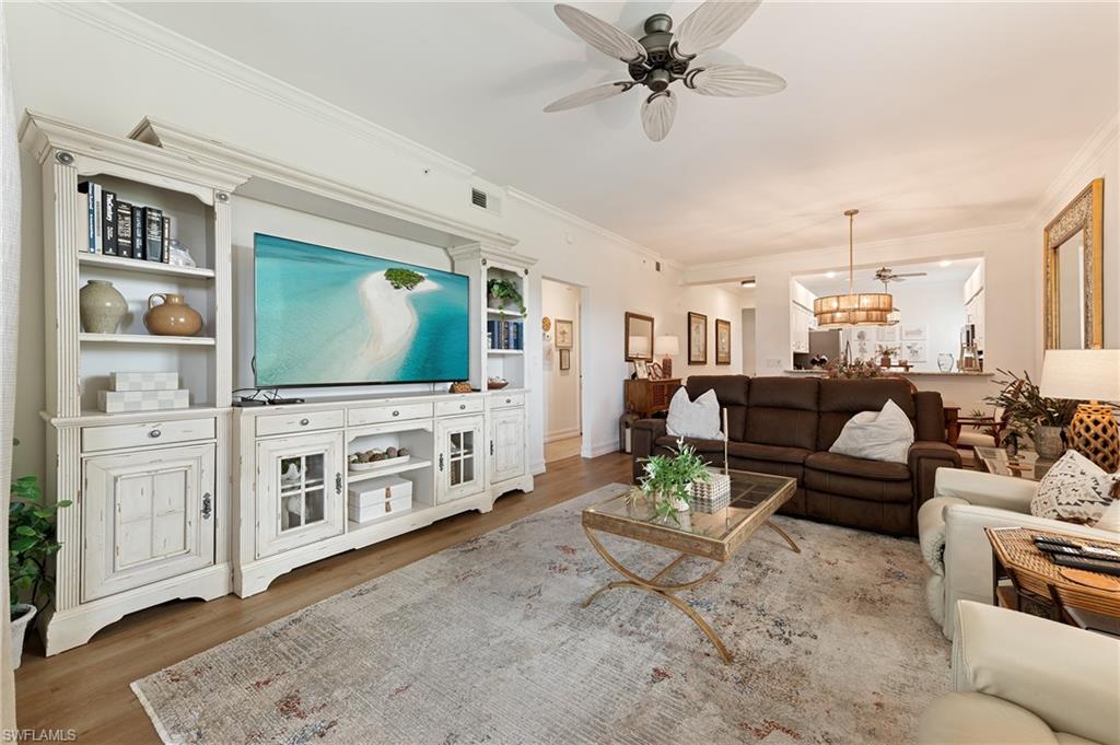 9250 Highland Woods BLVD # 2108