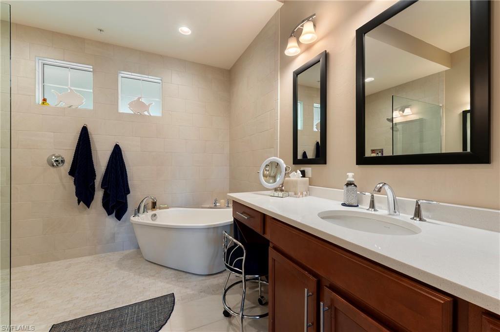 21490 Strada Nuova CIR # 309